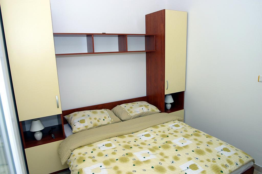 Apartments Villa Sibenik Primošten Quarto foto
